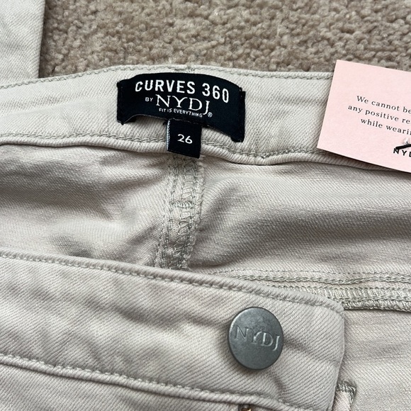 NWT Curves 360 by NYDJ Slim Straight Ankle Side Slits Cream Jeans - Size 26 - Picture 9 of 11
